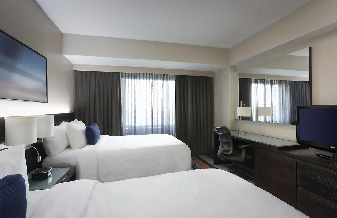 Courtyard By Marriott New York Jfk Airport-1