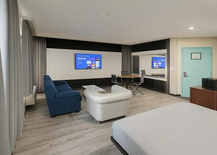 Pergola Jamaica JfkAirport Hotel